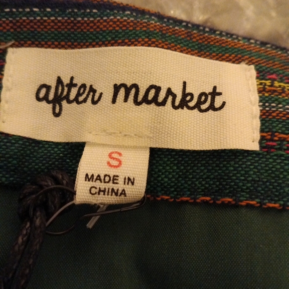 After Market Preppy Linen/Cotton Blend Skirt NWT Size Small Button Front - Picture 5 of 6